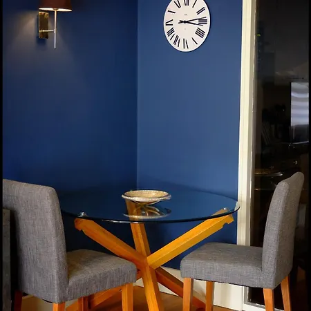 City - Alma Terrace Apartman